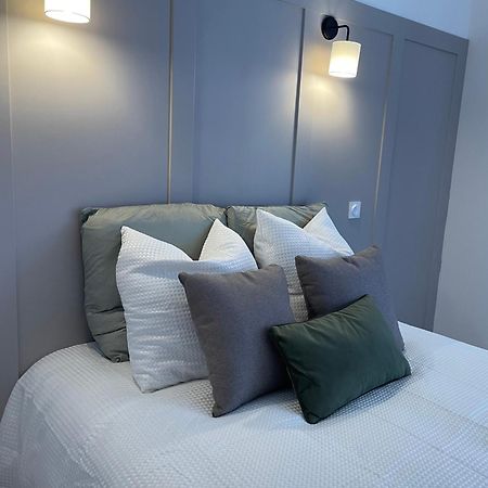 Апартаменты Duplex Raffine, Elegant & Climatise - La Mezz Ним Экстерьер фото